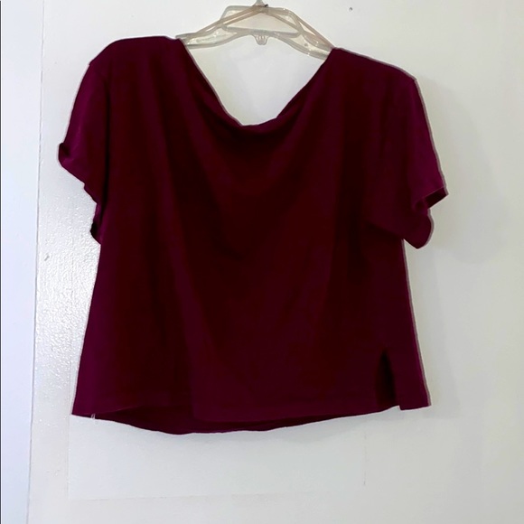 VS PINK Wine Crop Top - Picture 2 of 2